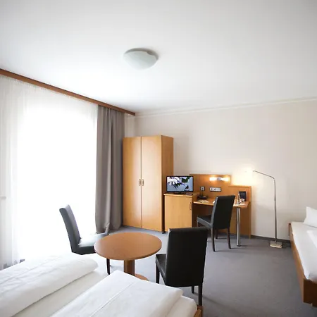 Hotel Neumaiers Hirsch -gasthof Und