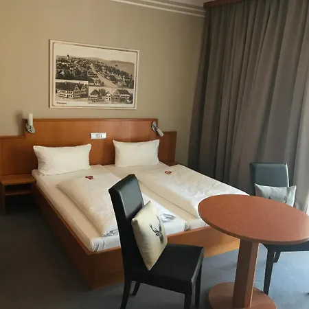 Hotel Neumaiers Hirsch -gasthof Und Landhotel 3*