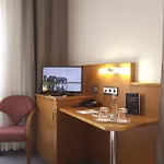 Neumaiers Hirsch -gasthof Und Hotel