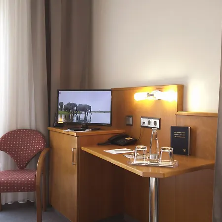 Neumaiers Hirsch -gasthof Und Hotel