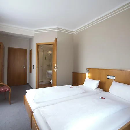 Neumaiers Hirsch -gasthof Und 3*